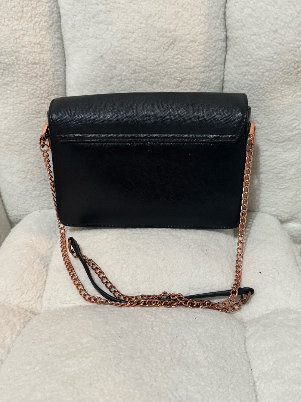 Ted Baker Black Crossbody with Rose Gold Chain Strap - Picture 4 of 11